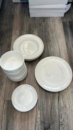 Servies set HEMA new bone China wit, Glas, Schaal of Schalen, Overige stijlen, Zo goed als nieuw