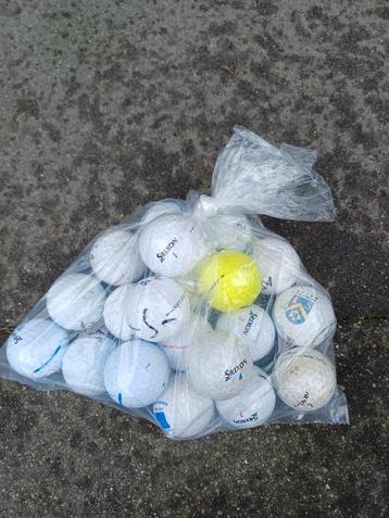 Golfballen gebruikt en gewassen 100 stuks €30 beschikbaar voor biedingen