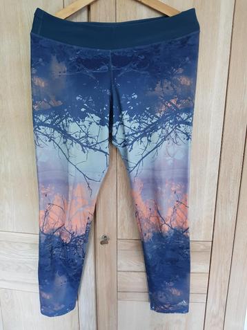 Yoga legging adidas climalite maat L beschikbaar voor biedingen