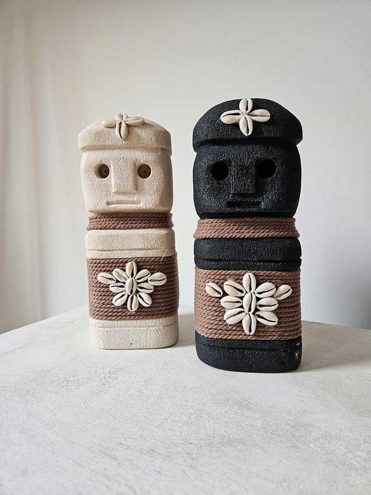 Stoneman windlicht Jiti  zwart uit Bali, Huis en Inrichting, Woonaccessoires | Kandelaars en Kaarsen, Nieuw, Minder dan 25 cm
