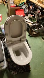 Villeroy & Boch wc pot met bril, Doe-het-zelf en Verbouw, Sanitair, Ophalen, Gebruikt, Steen, Toilet