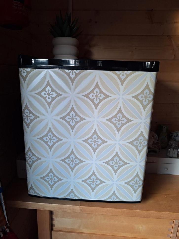 Kleine Koelkast - Ideaal voor Studenten of Camping, Huis en Inrichting, Stoffering | Behang, Wit, Zwart, Beige, minder dan 10 m²