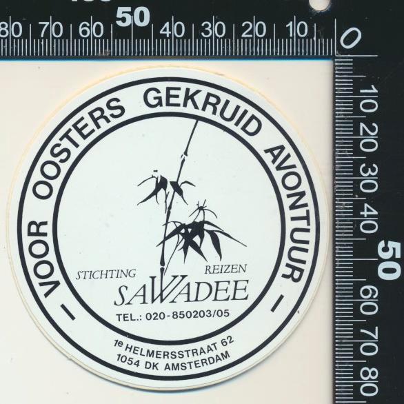 Sticker: Stichting Sawadee Reizen - Amsterdam, Verzamelen, Stickers, Zo goed als nieuw, Bedrijf of Vereniging, Verzenden