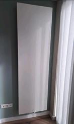 Verticale radiator vlak, Doe-het-zelf en Verbouw, Verwarming en Radiatoren, Ophalen, Radiator, Zo goed als nieuw, 60 tot 150 cm