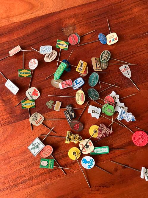 Verzameling oude pins / speldjes. Meer dan 600 stuks., Verzamelen, Speldjes, Pins en Buttons, Zo goed als nieuw, Speldje of Pin