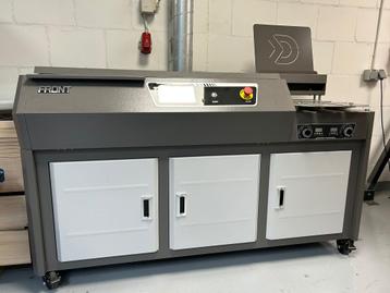 Perfect binder beschikbaar voor biedingen