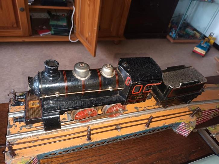 Blikken speelgoed Antieke locomotief spoor 1. G.B.N. GERMANY, Antiek en Kunst, Antiek | Speelgoed, Ophalen of Verzenden