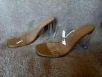 NIEUW Hakken Slippers transparant beige maat 38, Ophalen, Beige, Nieuw, Sandalen of Muiltjes