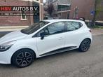 Renault Clio 0.9 TCe Expression airco navigatie org NL, Auto's, Voorwielaandrijving, Gebruikt, Start-stop-systeem, 540 kg