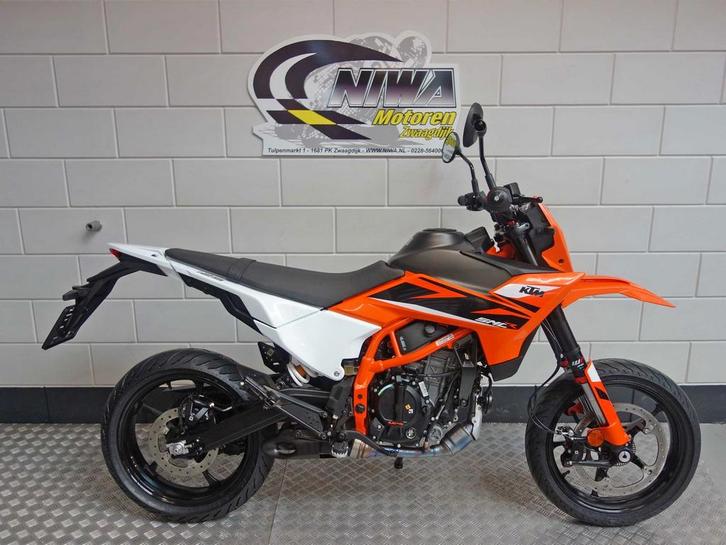KTM 125 SMC R (bj 2025), Motoren, Motoren | KTM, Bedrijf, SuperMoto, 11 kW of minder, Minimaal motorrijbewijs A1