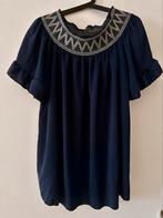 Donkerblauwe top met elastische hals, one size t/m maat 46, Blauw, Maat 46/48 (XL) of groter, Nieuw, Ophalen of Verzenden