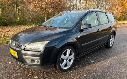 Ford Focus 1.6 16V Futura  Airco—Elec. Ramen—Trekhaak—Lmv, Auto's, Ford, Bedrijf, Focus, ABS, Airbags, Airconditioning, Alarm