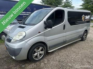Opel Vivaro bestel 2.5 CDTI L2H1 motor stuk beschikbaar voor biedingen