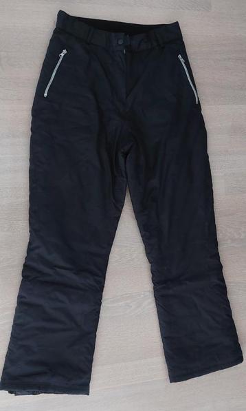Ski broek  beschikbaar voor biedingen