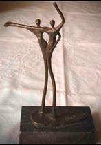 Bronzen beeld gesigneerd, Antiek en Kunst, Ophalen of Verzenden