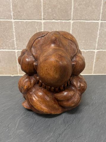 Houten Beeld Zittende Figuur Handgesneden Decoratie Kunstwer beschikbaar voor biedingen