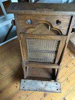 Antieke kerkstoel, Ophalen