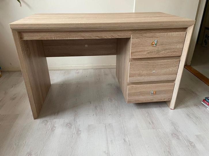 Bureau Jysk Hallund, Huis en Inrichting, Bureaus, Gebruikt, Bureau, Ophalen