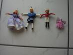 Lego, 4 poppetjes (2 koning/koningin, meisje en elfje), Ophalen of Verzenden, Zo goed als nieuw, Complete set, Lego
