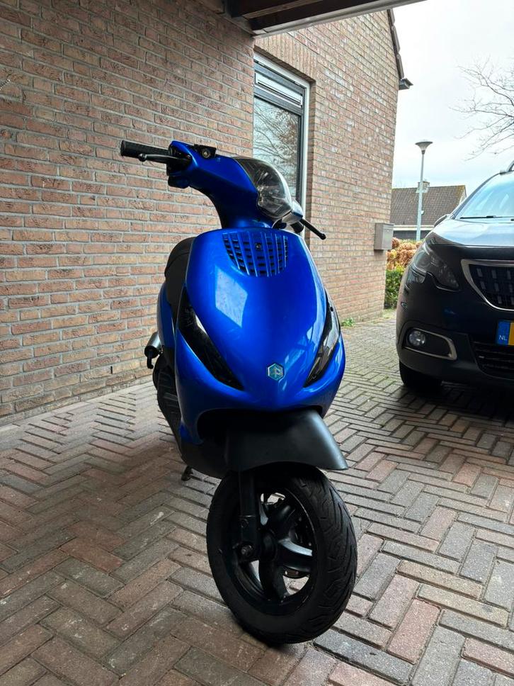 Zip 2000 70cc, Fietsen en Brommers, Scooters | Piaggio, Zo goed als nieuw, Zip, Tweetakt, Ophalen of Verzenden
