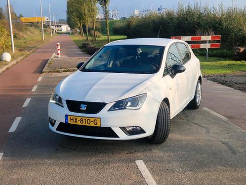 Seat Ibiza 1.0 TSI 70KW 5DRS 2016 Wit, Auto's, Seat, Particulier, Ibiza, Benzine, B, Hatchback, Handgeschakeld, Origineel Nederlands