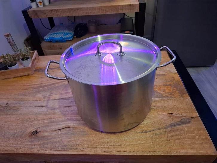 Grote Soeppan 12 Liter TGFF - Horeca Kwaliteit, Huis en Inrichting, Keuken | Potten en Pannen, Zo goed als nieuw, Kookpan of Snelkookpan