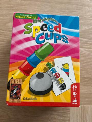 Speed Cups - Stapelgekke Snelheid! beschikbaar voor biedingen