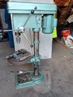 Kolomboor machine 220v, Doe-het-zelf en Verbouw, Gereedschap | Boormachines, Ophalen, Variabele snelheid, Zo goed als nieuw, Minder dan 400 watt