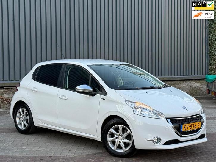 Peugeot 208 1.4 HDi Active 2e Eignr |Cruise |Airco |Lmv |Nap, Auto's, Peugeot, Bedrijf, Te koop, ABS, Airbags, Airconditioning