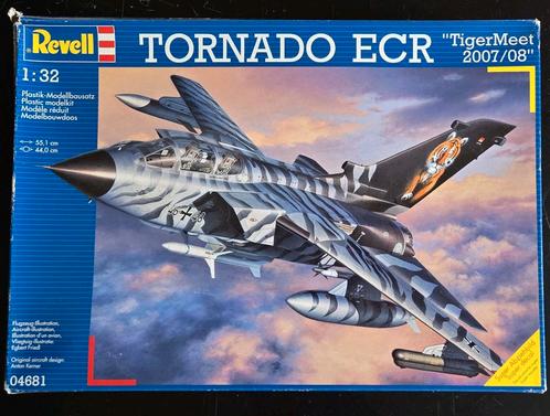 Revell Tornado ECR "TigerMeet 2007/08" 1:32, Hobby en Vrije tijd, Modelbouw | Vliegtuigen en Helikopters, Zo goed als nieuw, Vliegtuig