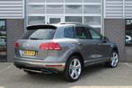 Volkswagen Touareg 3.0 TDI R-line / Panoramadak / Dynaudio /, Auto's, Volkswagen, Automaat, Traction-control, 15 km/l, Gebruikt