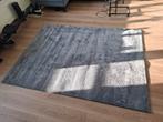 Mooi grijs tapijt! Loopt & ligt lekker makkelijk schoonmaken, Ophalen, 200 cm of meer, Zo goed als nieuw, Grijs