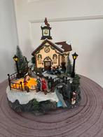 Kerst Tafereel met Kerk en Zangers, Ophalen, Zo goed als nieuw