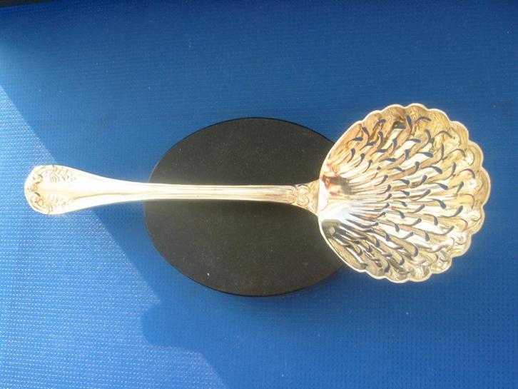 Zilveren strooilepel van Delheid Freres, Brussel, Antiek en Kunst, Antiek | Bestek, Verzenden