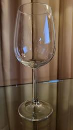 Wijnglas Hoogte 19 cm en Doorsnede 6 cm, Verzenden, Overige typen