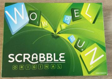 Scrabble Spel Groot beschikbaar voor biedingen