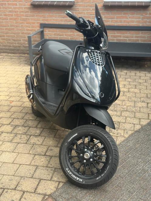 Piaggio zip 70cc brom, Fietsen en Brommers, Scooters | Piaggio, Zo goed als nieuw, Zip, Maximaal 45 km/u, Tweetakt, Ophalen