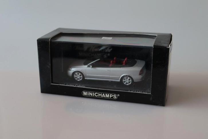 Opel Astra Cabriolet zilver, Hobby en Vrije tijd, Modelauto's | 1:43, Zo goed als nieuw, Auto, MiniChamps, Ophalen of Verzenden