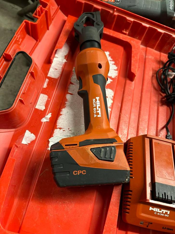 Hilti NCR 60-A Perstang met Accu en Lader, Doe-het-zelf en Verbouw, Gereedschap | Overige machines, Gebruikt, Ophalen