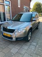 Skoda Yeti 1.2 TSI 77KW 2010 Beige. APK 13 okt 2026!!, Auto's, Skoda, Voorwielaandrijving, 4 cilinders, Beige, 1200 kg