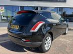 Lancia Delta 1.4-16V Platino (bj 2008), Voorwielaandrijving, 65 €/maand, Gebruikt, 4 cilinders