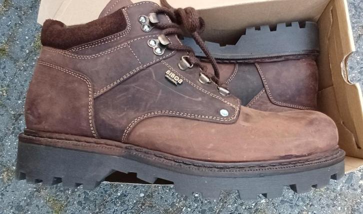 Nieuwe Schoenen Midden-donkerBruin, Leder, BiBOB original, Kleding | Heren, Schoenen, Nieuw, Veterschoenen, Bruin, Ophalen of Verzenden
