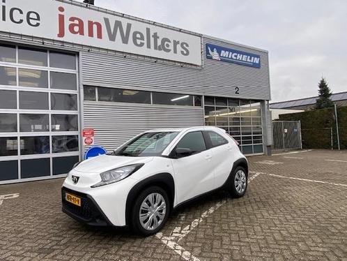 Toyota Aygo X 1.0 VVT-i Airco / Camera / Carplay / Cruise /, Auto's, Toyota, Bedrijf, Te koop, Aygo X, ABS, Achteruitrijcamera