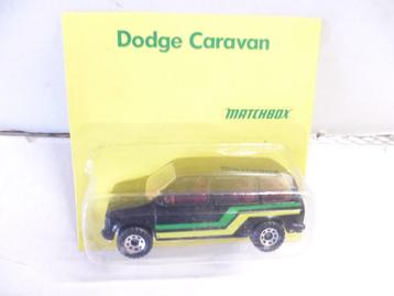 Matchbox 1987 BP Dodge Caravan busje in blister modelauto beschikbaar voor biedingen