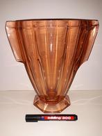 Vaas, Val Saint Lambert, Luxval, Belgie, Verzenden