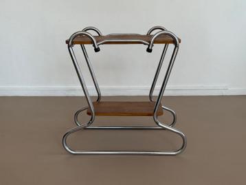 Vintage Art Deco Bauhaus stijl buisframe bijzettafel etagere beschikbaar voor biedingen