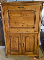 Franse Antieke kast, Ophalen