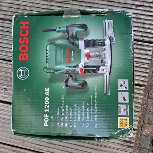 Bosch POF 1200 AE Bovenfrees, Doe-het-zelf en Verbouw, Gereedschap | Freesmachines, Zo goed als nieuw, Elektrisch, Bovenfrees