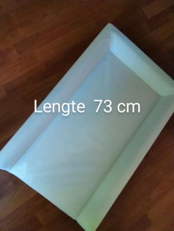 Aankleedkussen - 73 cm luieremmer, luiertjes beschikbaar voor biedingen