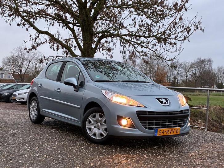 Peugeot 207 1.6 VTi Active | Airco + Cruise nu € 3.975,-!, Auto's, Peugeot, Bedrijf, Te koop, ABS, Airbags, Airconditioning, Boordcomputer